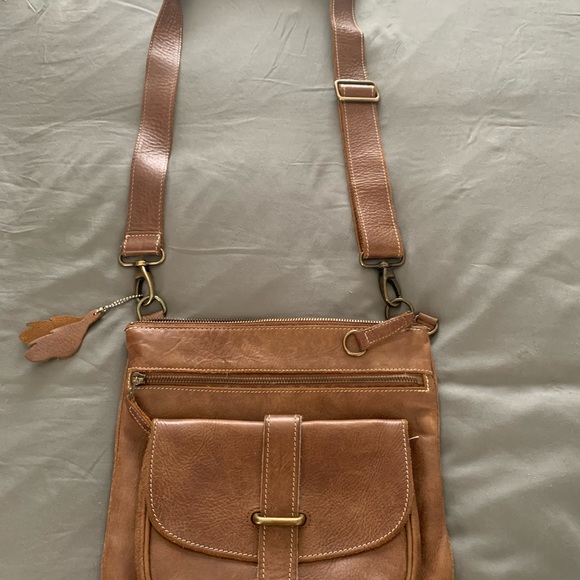 Roots Riverside Saddle Bag - Picture 3 of 7